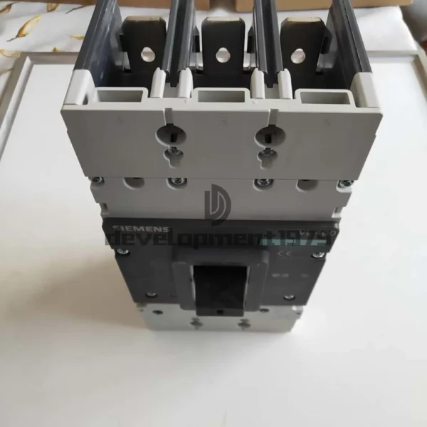 1PC New Siemens VL400 Molded Case Circuit Breaker 3VL4740-2DC36-0AA0 3P